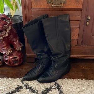 FLINGS Women’s black leather riding boots